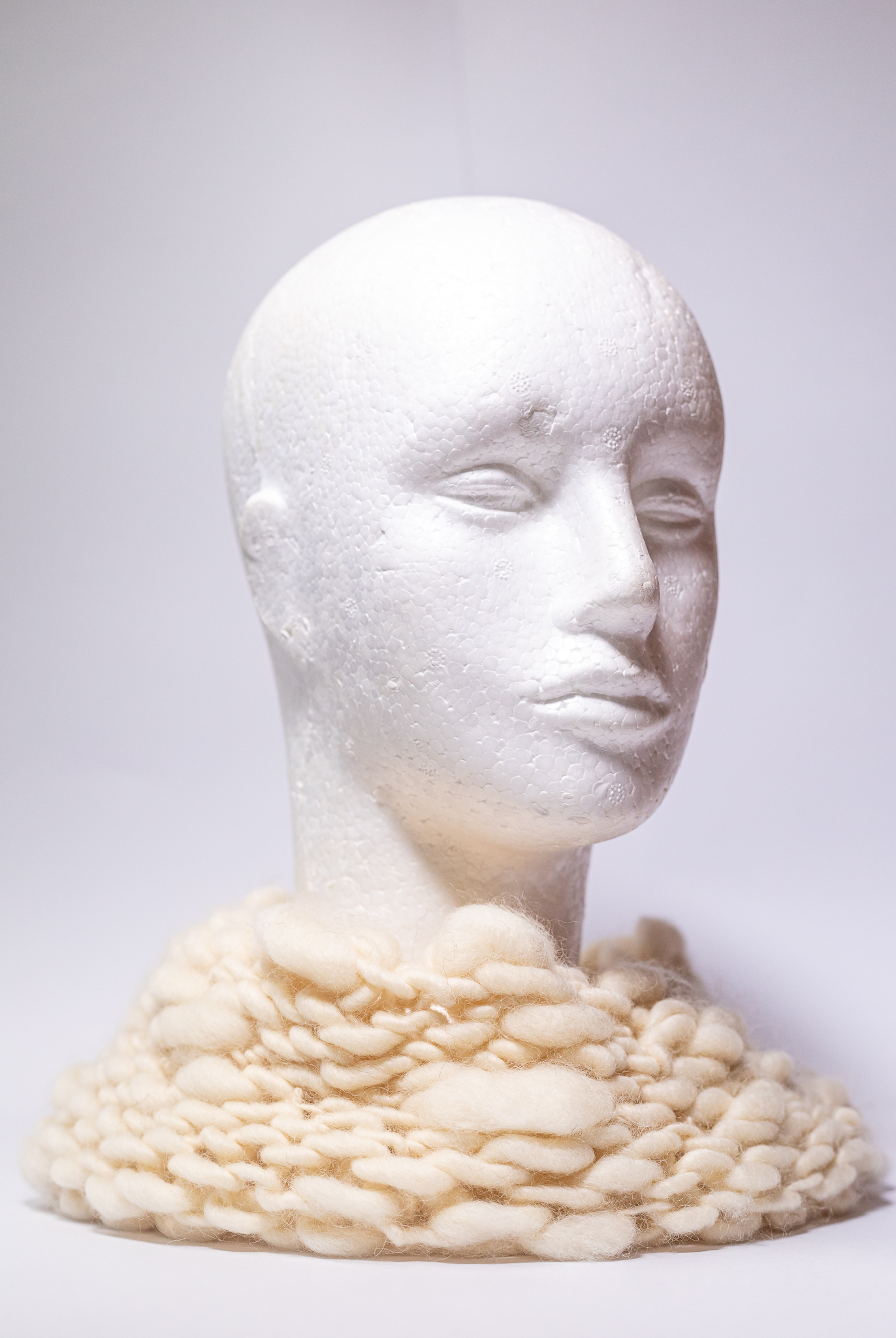 Gola de Lã Natural – Flamê em Tricot Circular | Mãostiqueiras - Imagem 5