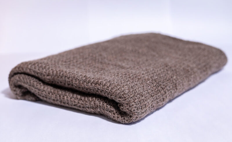 Manta Pé de Cama Crochet Tunisiano Lã Natural - Imagem 2
