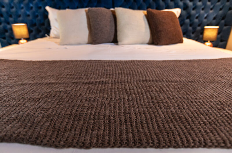 Manta Pé de Cama Crochet Tunisiano Lã Natural - Imagem 5