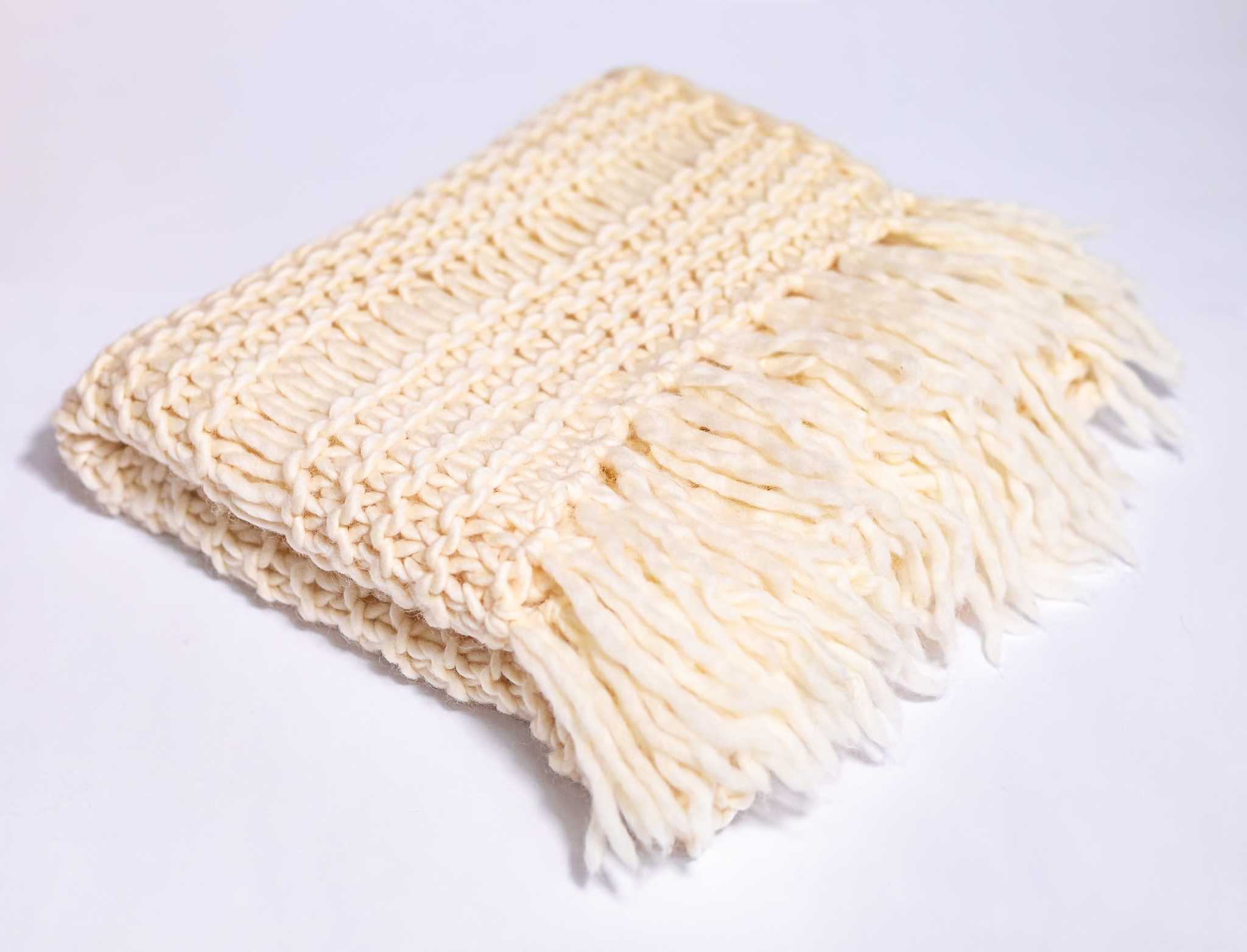 Peseira de Lã Natural – Tricot Fluffy Artesanal | Mãostiqueiras - Imagem 4