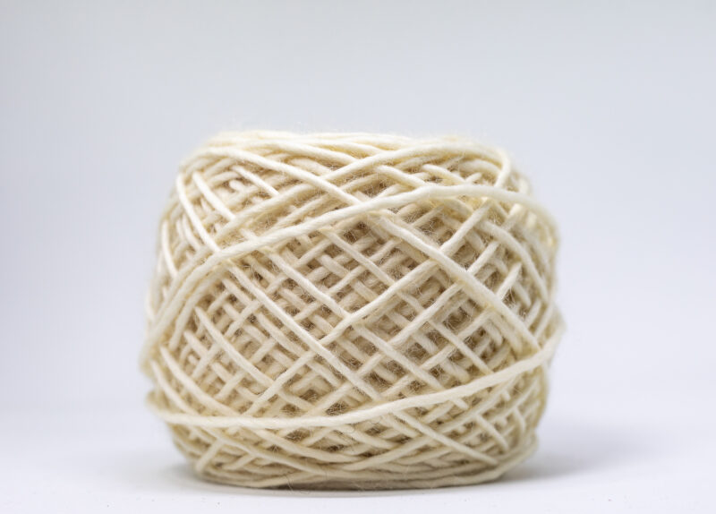 Fio de lã merino cor natural 0,5g/m - 100g
